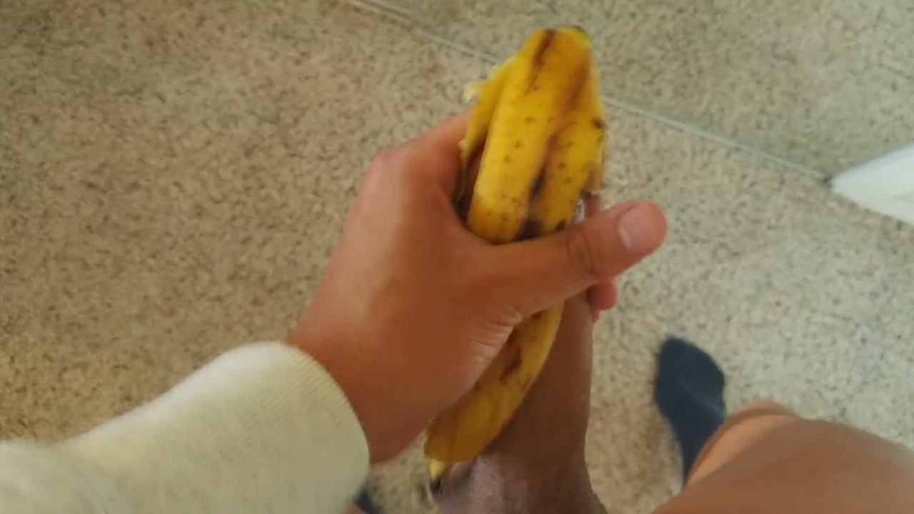 Jerking Off With Banana