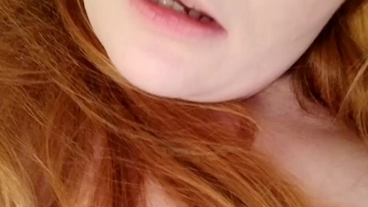 Bbw Chubby Ginger Cutie Makes Herself Climax Redtube