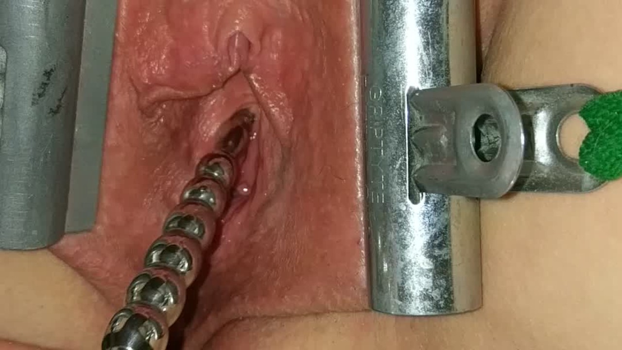 Female Urethral Sounding Orgasm Stretched Clamped Pussy SM Medi