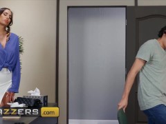 Brazzers - Substitute Teacher Desiree Dulce Sneaks Ricky Spanish Into Another Room To Fuck Him